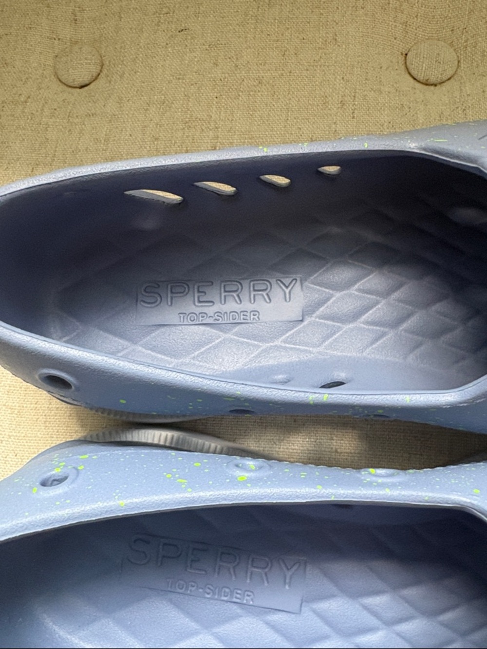 NWOT Sperry Authentic Women's  Slip-On Boat Shoes w/Lime Speckles; Sz: 7 - Picture 4 of 10